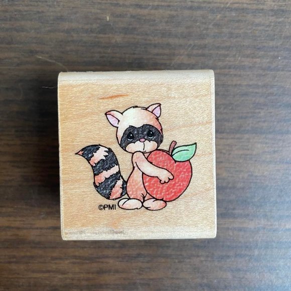 1996 Precious Moments Racoon Stamp - Picture 1 of 6